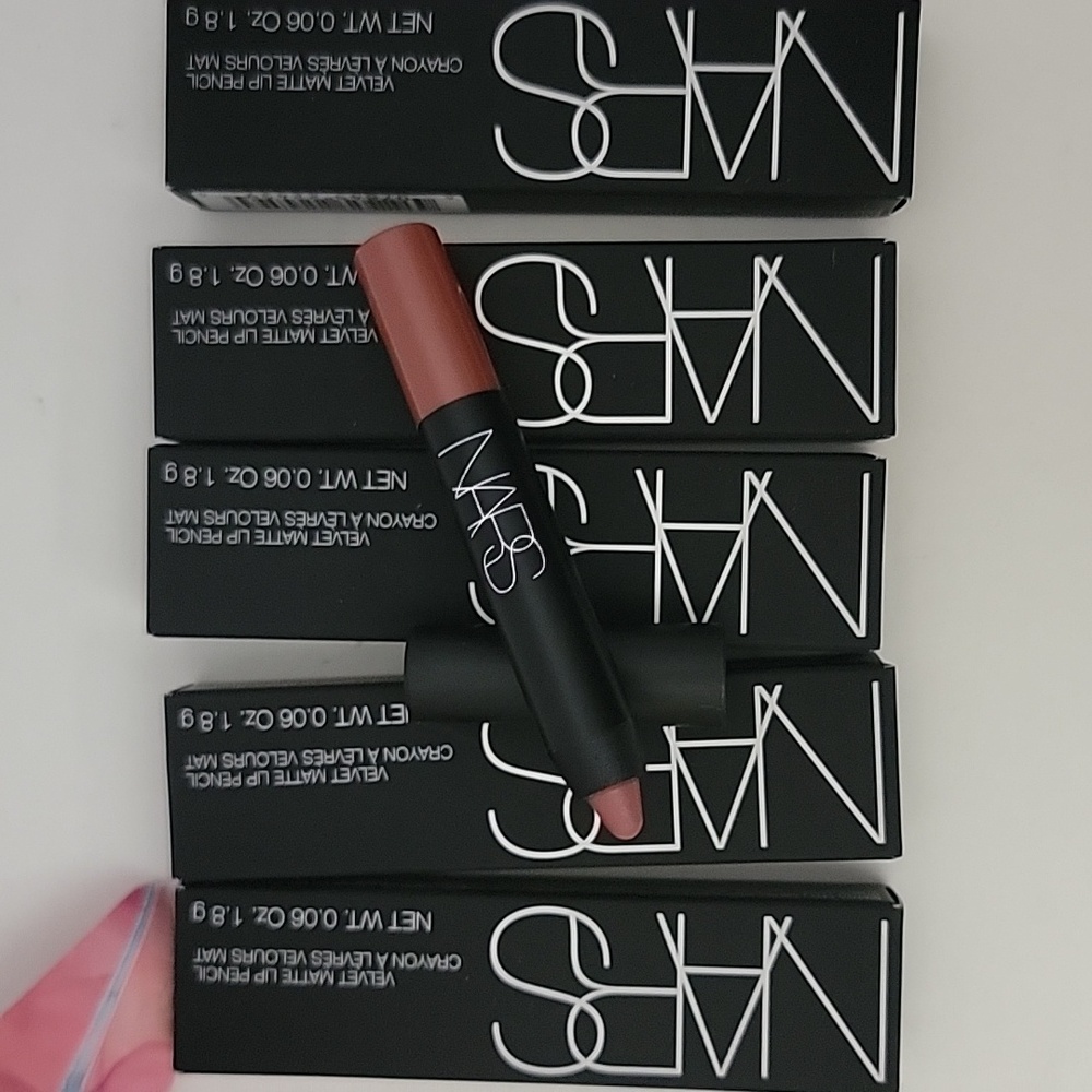 5 NARS VELVET MATTE LIP PENCIL CRAYON 0.06 oz / 1.8 g BAHAMA 2459D TRAVEL …